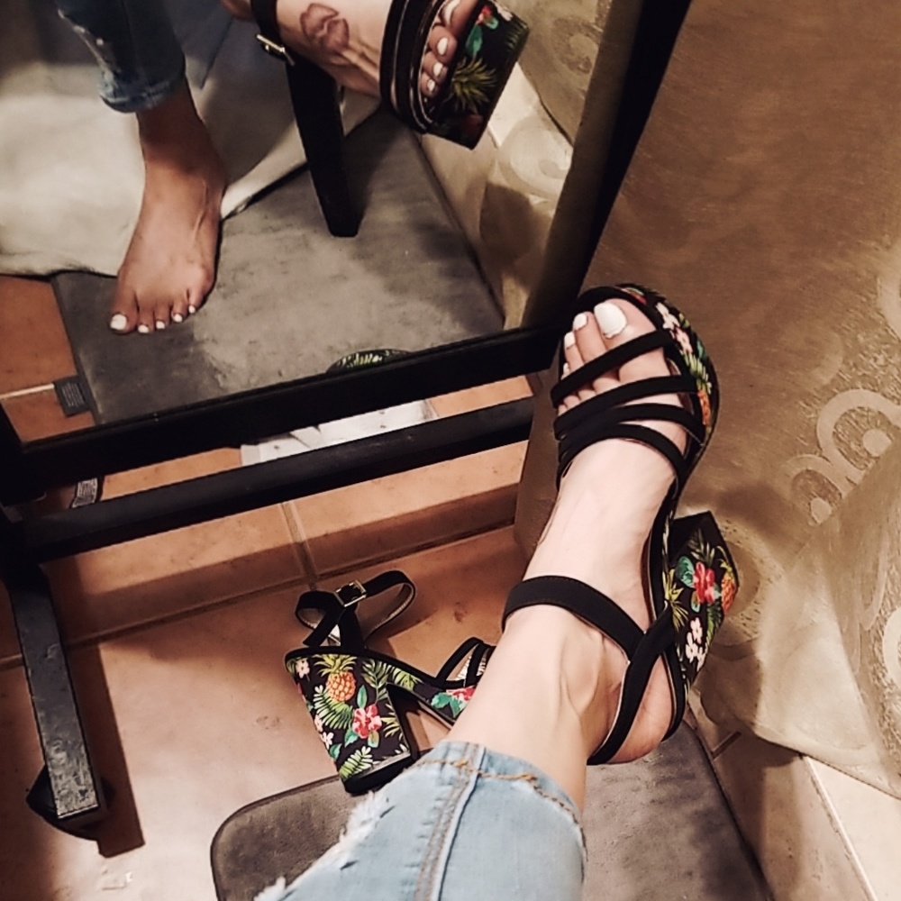 Last 6 PLATFORM PEEP TOE SANDALBLACK NUBUCK PU - Picture 5 of 6